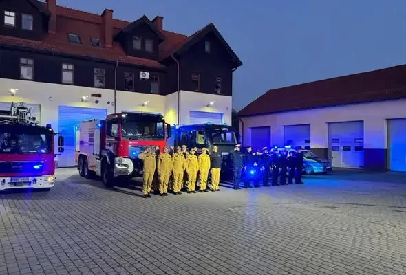 Tragedia w powiecie węgorzewskim: zginęło dwóch strażaków