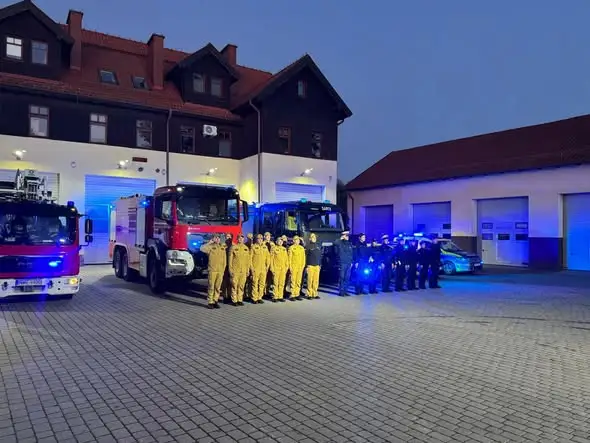 Tragedia w powiecie węgorzewskim: zginęło dwóch strażaków
